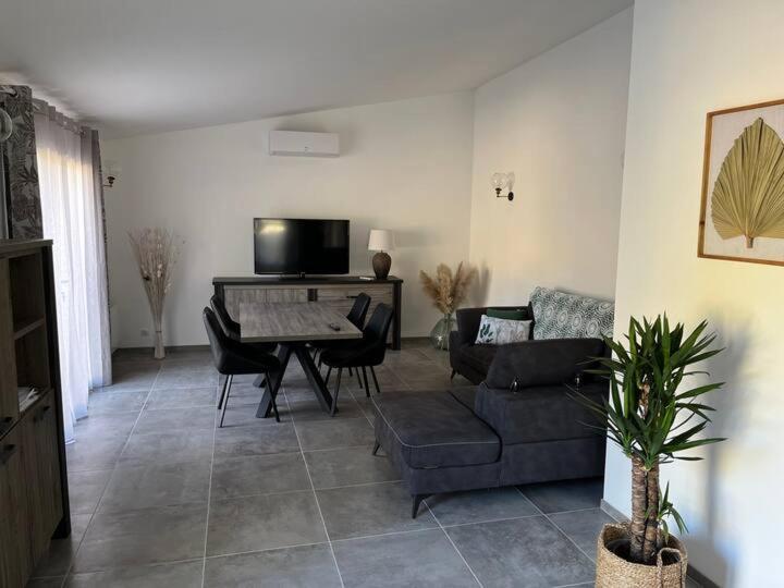 Bastide Provencale Villa Кадене Екстериор снимка